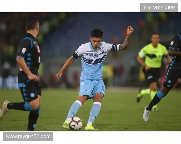 抗议洛蒂托拉齐奥热那亚空场